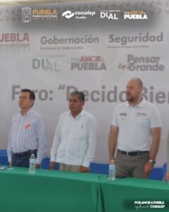 En CONALEP Puebla. Foro: «Decido Bien»