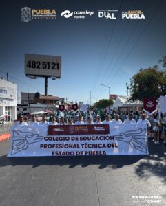 Desfile Cívico 5 de Mayo