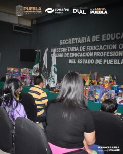 En CONALEP celebramos el Día de la Niña y el Niño.