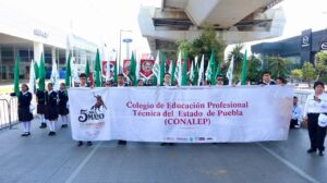 Participa Conalep en desfile del 164 Aniversario de la Batalla de Puebla